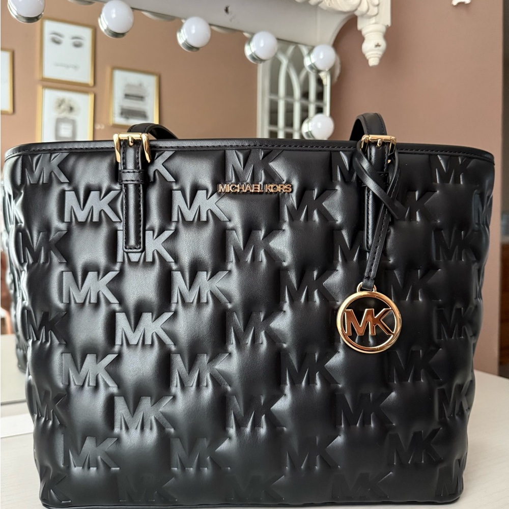 Michael Kors tote
